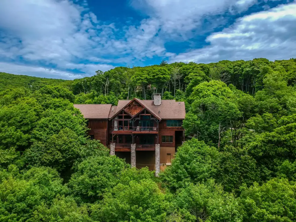Crown Jewel New for 2024! Carolina Mountain Vacation Rentals